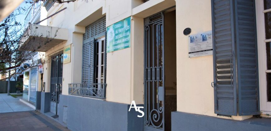 Casa céntrica 320m2
