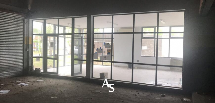 Predio comercial en Saladillo