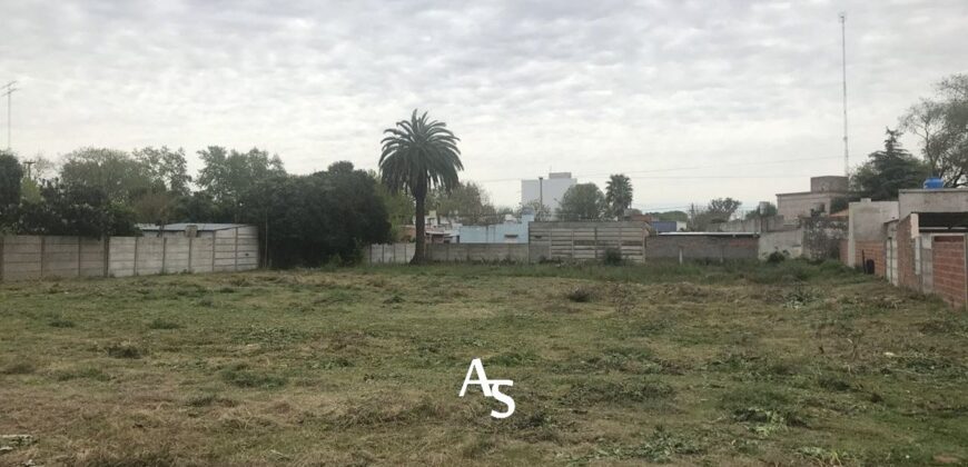 Predio comercial en Saladillo