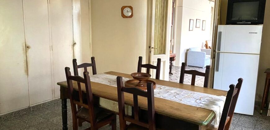 Casa Céntrica Antigua en Navarro