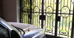 Casa Céntrica Antigua en Navarro