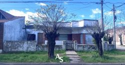 Casa a reciclar en esquina