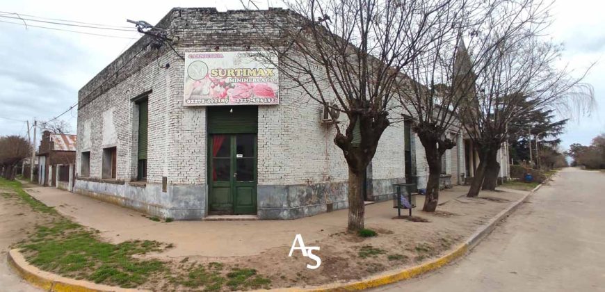 Esquina comercial en Las Marianas