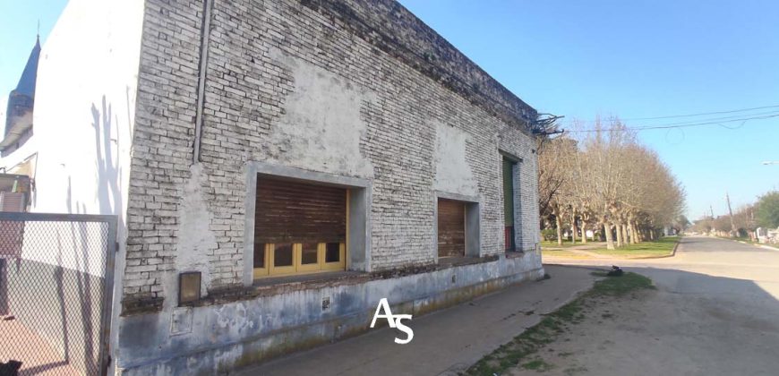 Esquina comercial en Las Marianas