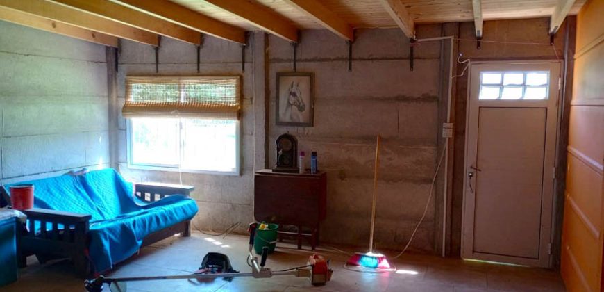 Casa en venta sobre gran lote en Las Marianas