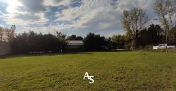 Terreno de 1035 m2 en esquina
