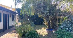 Gran terreno con casa de 135 m2