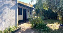 Gran terreno con casa de 135 m2