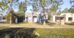 Casa en barrio La Olivia