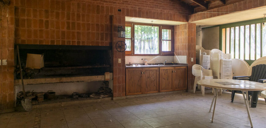 Campo de 38 hectáreas en Navarro