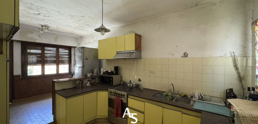 Casa céntrica de 5 ambientes