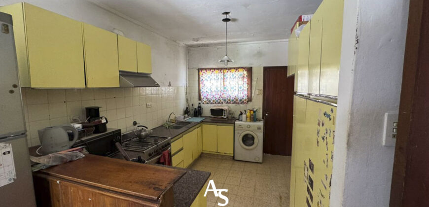 Casa céntrica de 5 ambientes