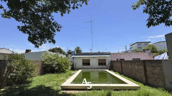 Casa céntrica de 5 ambientes