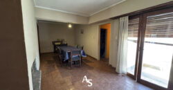 Casa céntrica de 5 ambientes