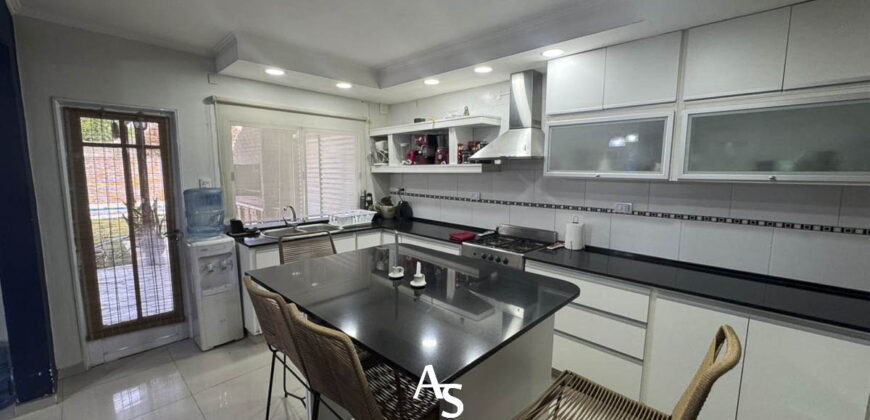 Casa en venta en dos plantas