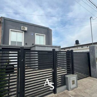 Casa en venta en dos plantas