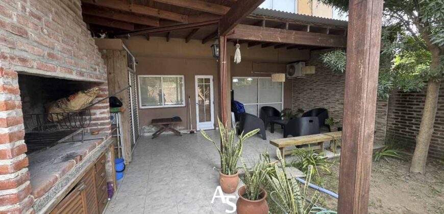 Casa en venta en dos plantas