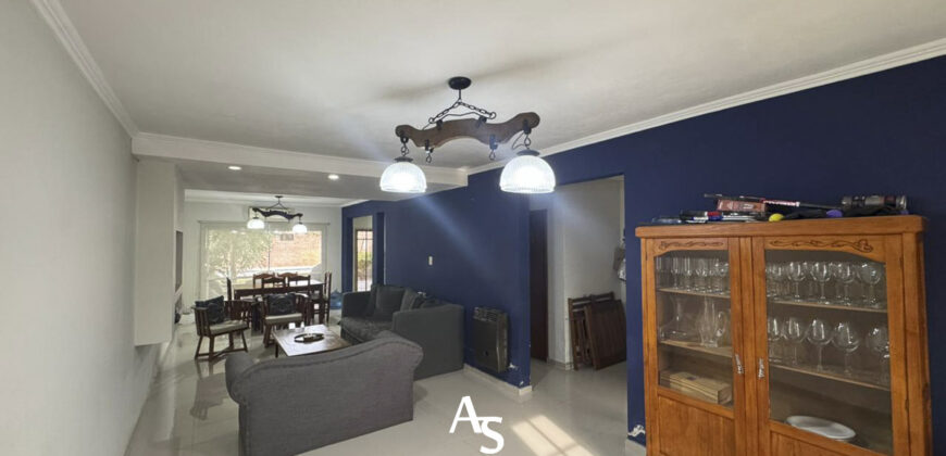 Casa en venta en dos plantas