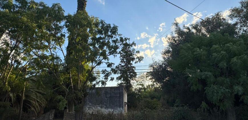 Lote de 2980 m2 en esquina