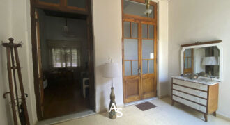 Casa antigua + local comercial