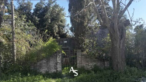 Lote de 2980 m2 en esquina