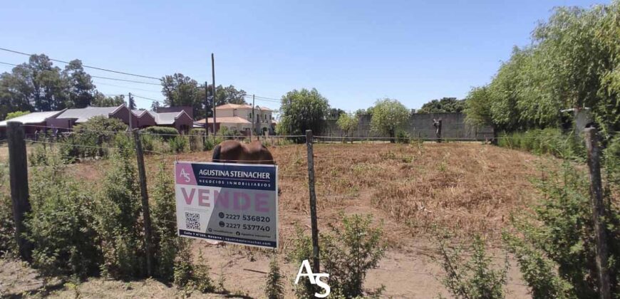 Terreno de 957m2 en esquina