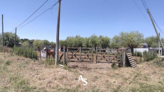 Terreno de 957m2 en esquina