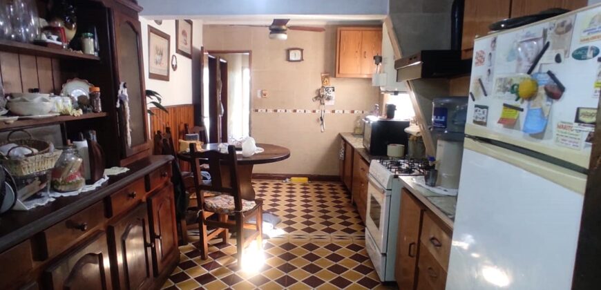 Casa con parque y pileta