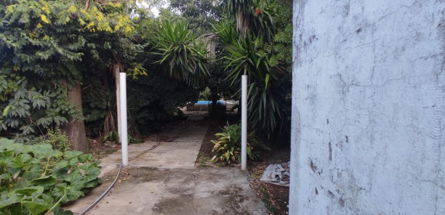 Casa con parque y pileta