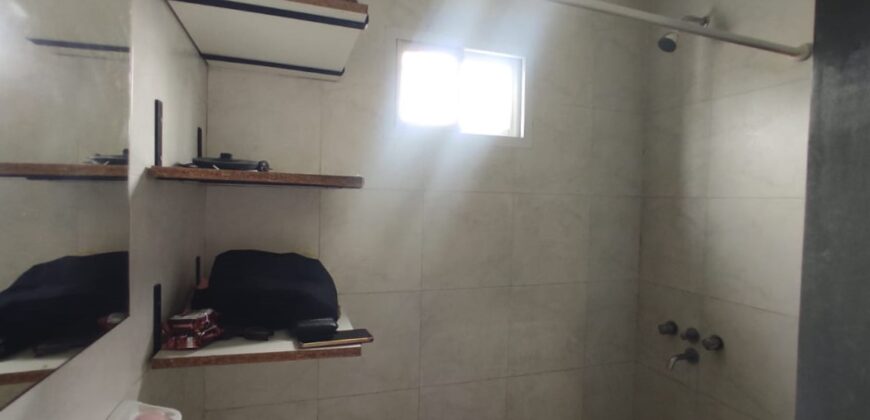 Venta en block | Terreno + dos casas