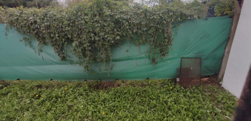 Venta en block | Terreno + dos casas