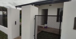 Venta en block | Terreno + dos casas