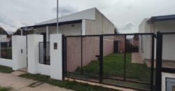 Venta en block | Terreno + dos casas