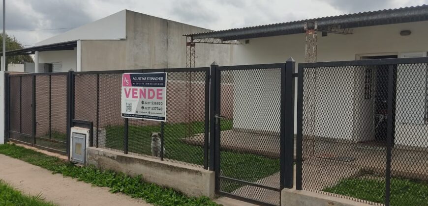 Venta en block | Terreno + dos casas