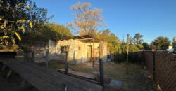 Casa con gran parque y pileta sobre calle 24