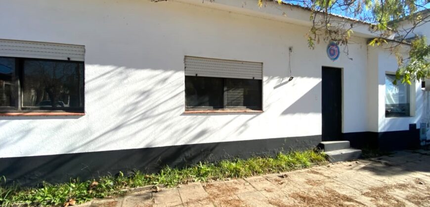 Casa en venta en esquina