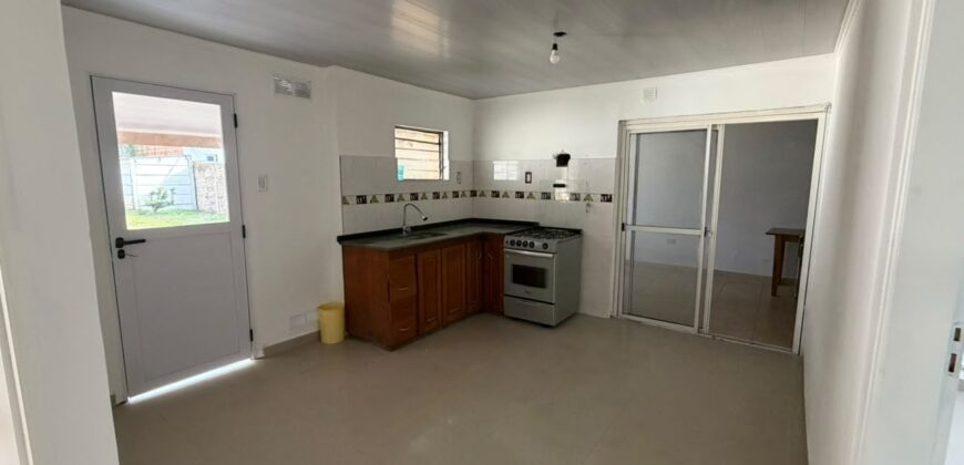 Casa en Calle 131, Navarro