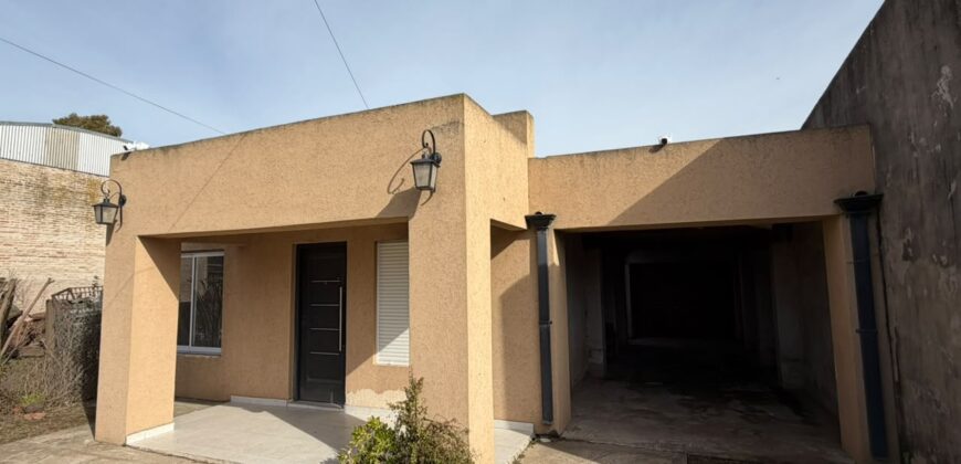 Casa en Calle 131, Navarro