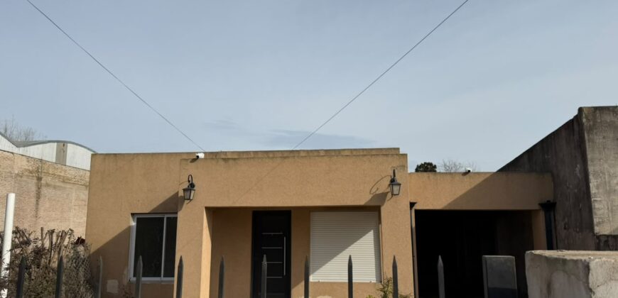 Casa en Calle 131, Navarro